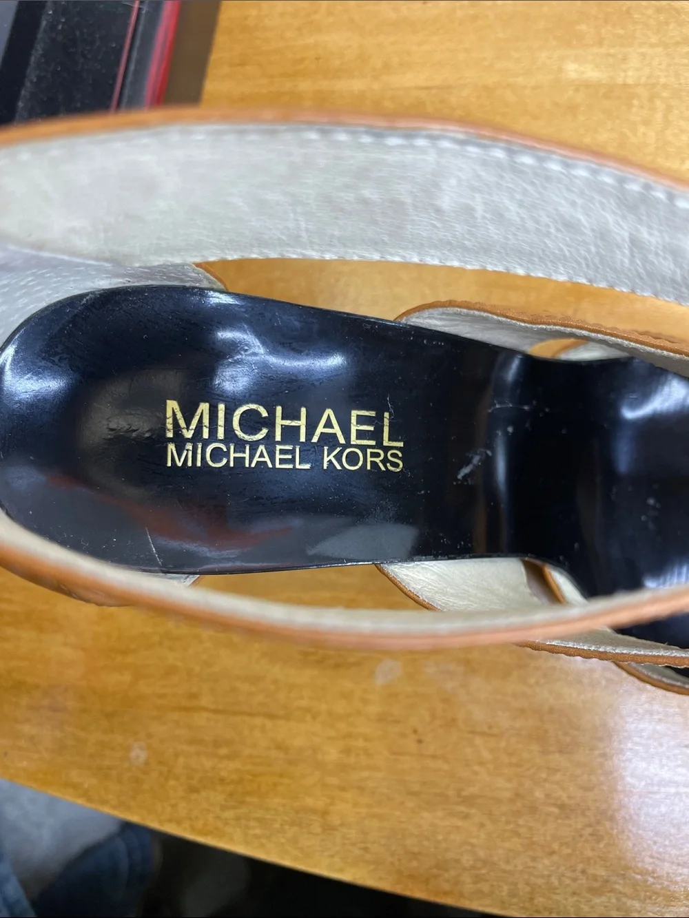 Michael Kors Tan Leather Studded T-Strap High Heel Sandals. Size 7